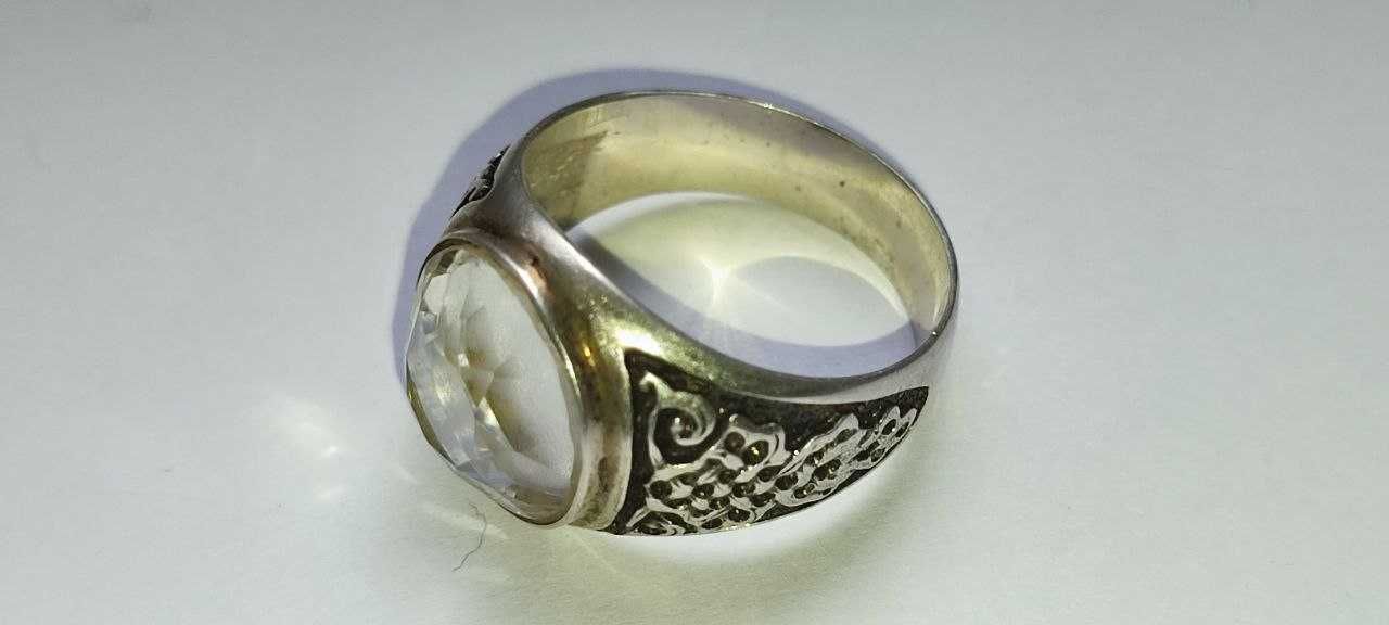 Мужское кольцо серебряное с камнем ГОРНЫЙ ХРУСТАЛЬ