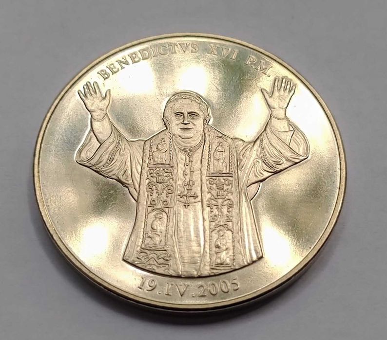 Moneda Comemorativa ,argint Papa Benedict al XVI-lea
