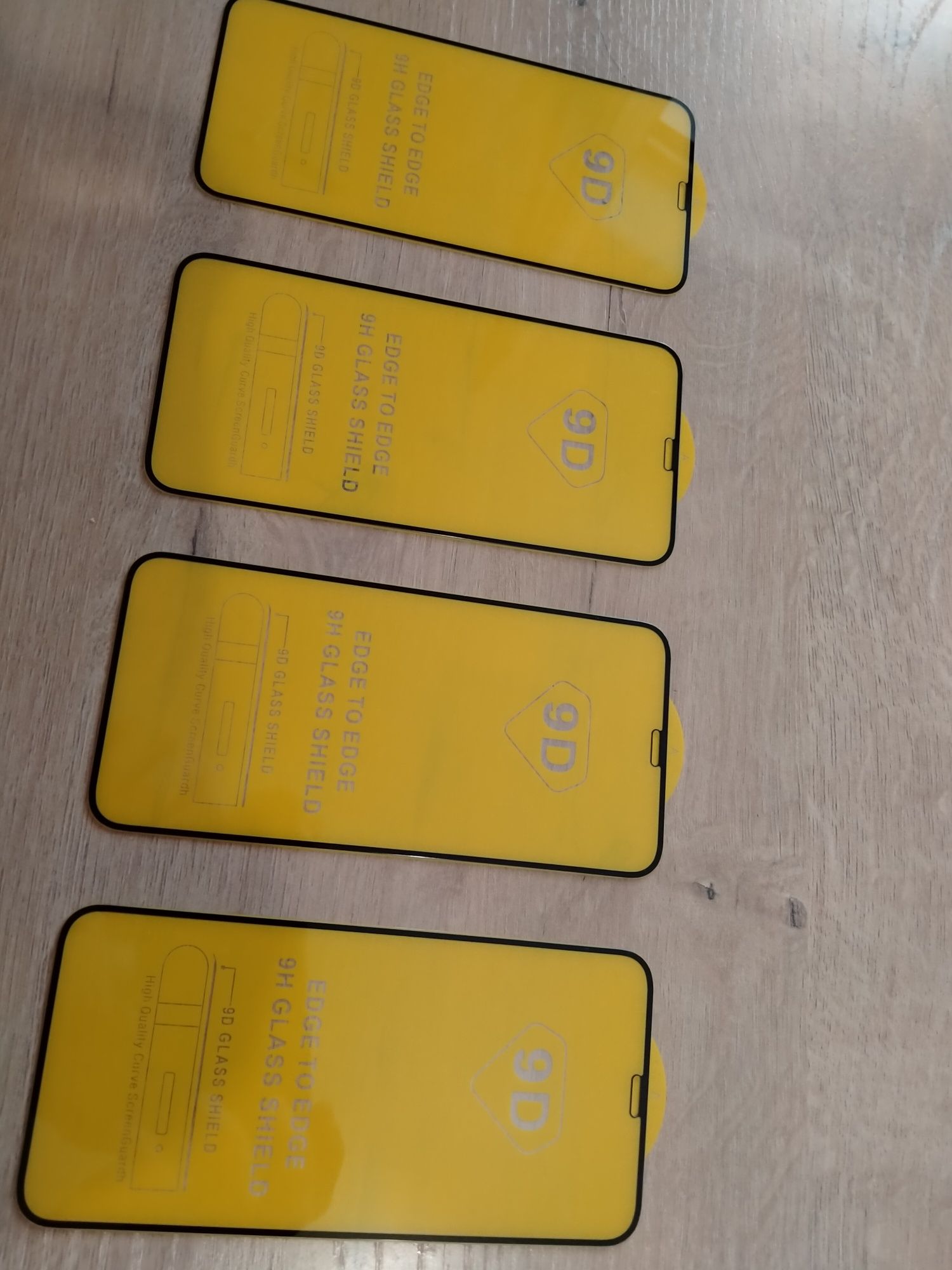 Продам защитное стекло на Iphone 11/xr