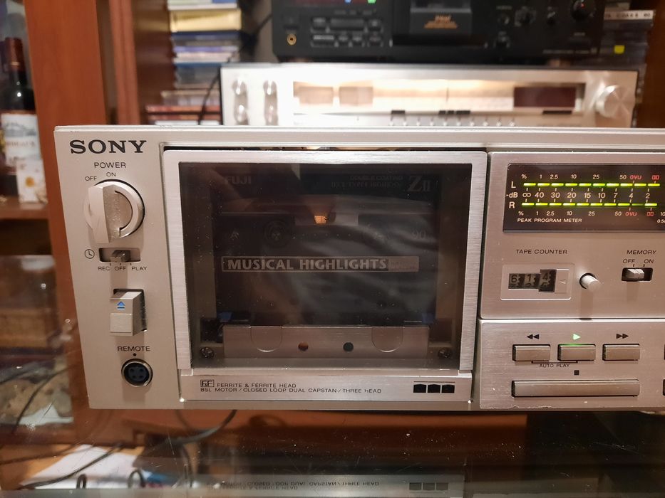 Sony tc k 75 impecabil și în perfecta stare de funcționare