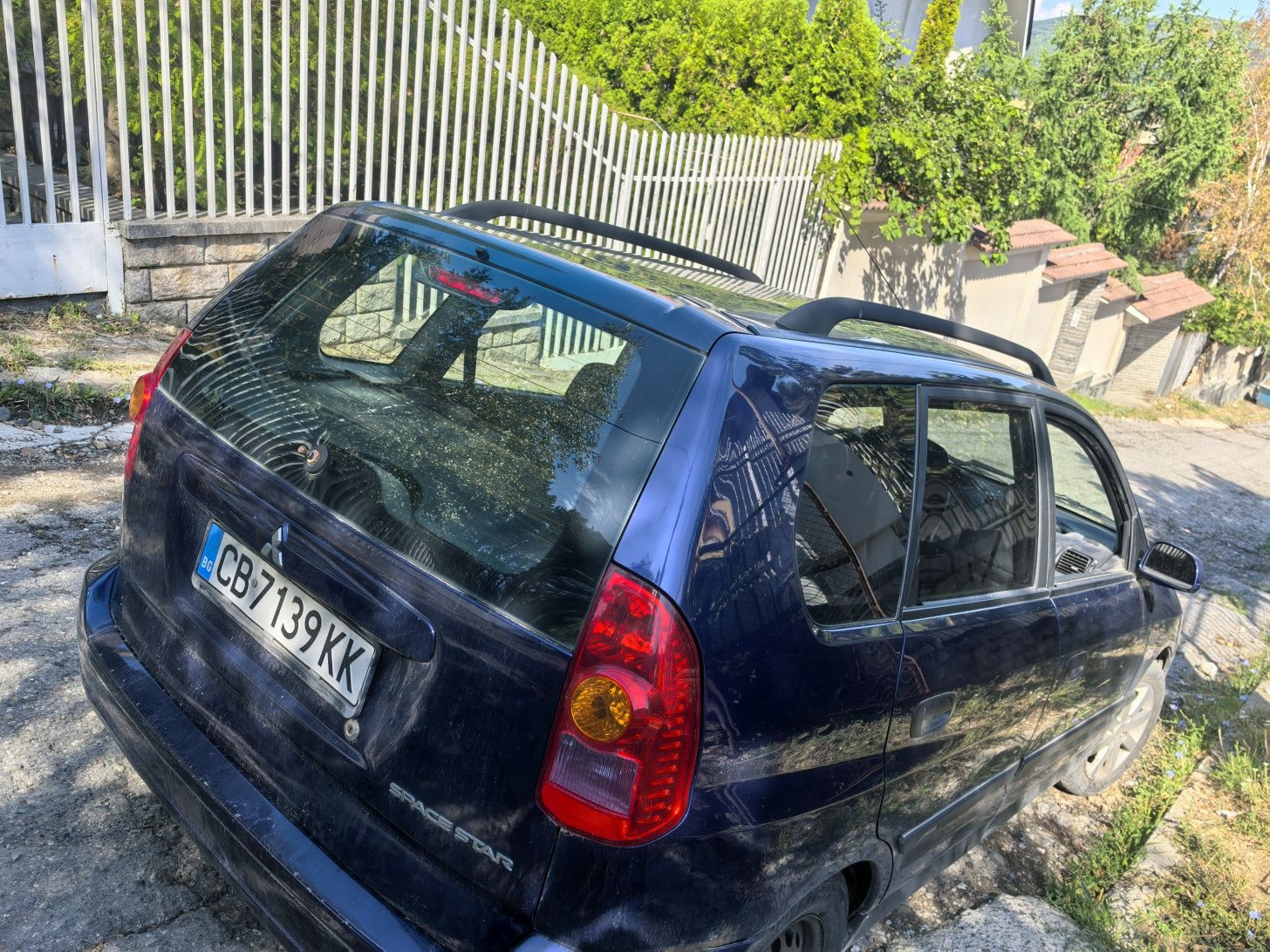 Mitsubishi space star на части!