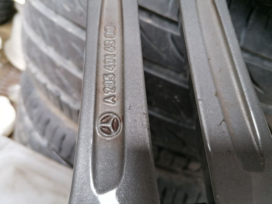 Мерцедес, Mercedes C63 AMG Coupe 19 цола