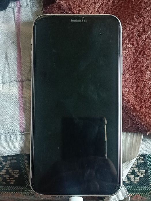 Айфон 11 128гб все работает