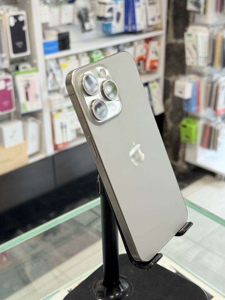 Apple iPhone 15 Pro Max 256GB Natural Titanium
