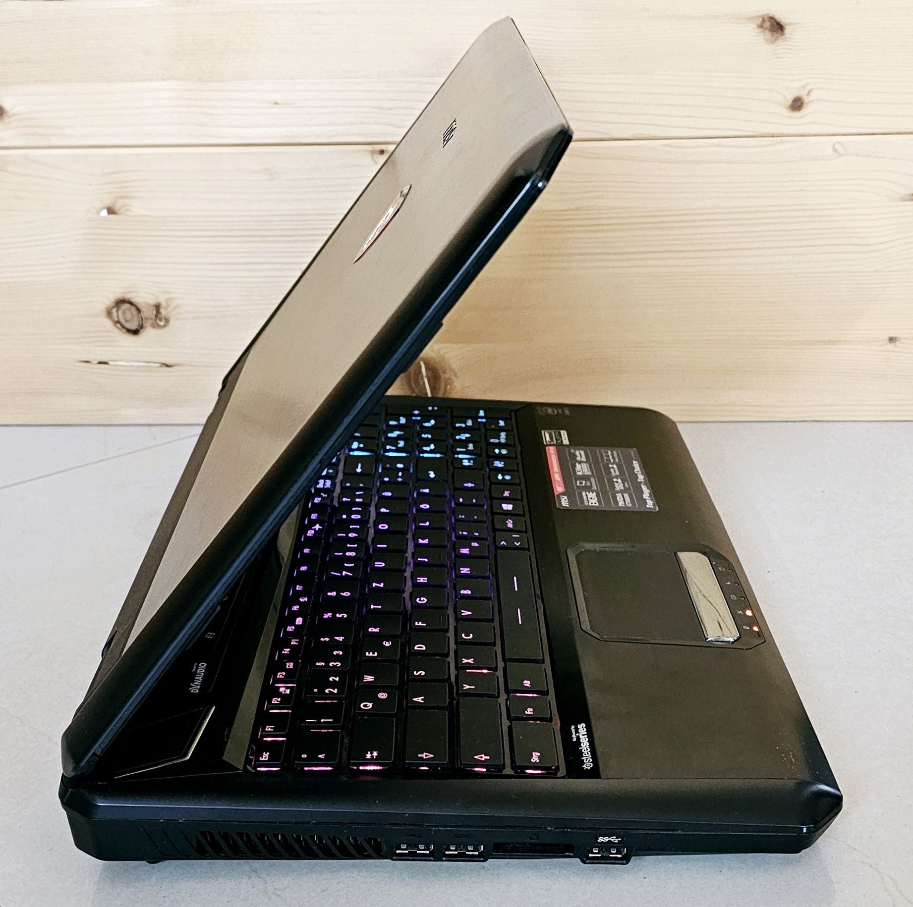 Laptop gaming MSI GT60 Dominator i7