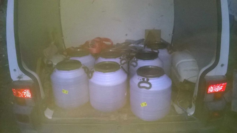 Vind miere engros de salcim și poliflora pret negociabil.