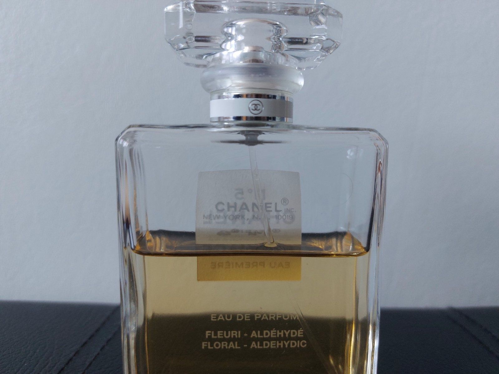 Парфюми Chanel, Guerlain, Estee Lauder