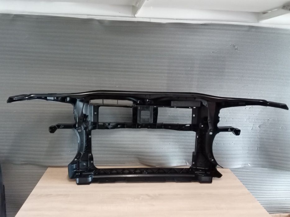 Trager fusta panou fata VW Passat CC 2008-2012