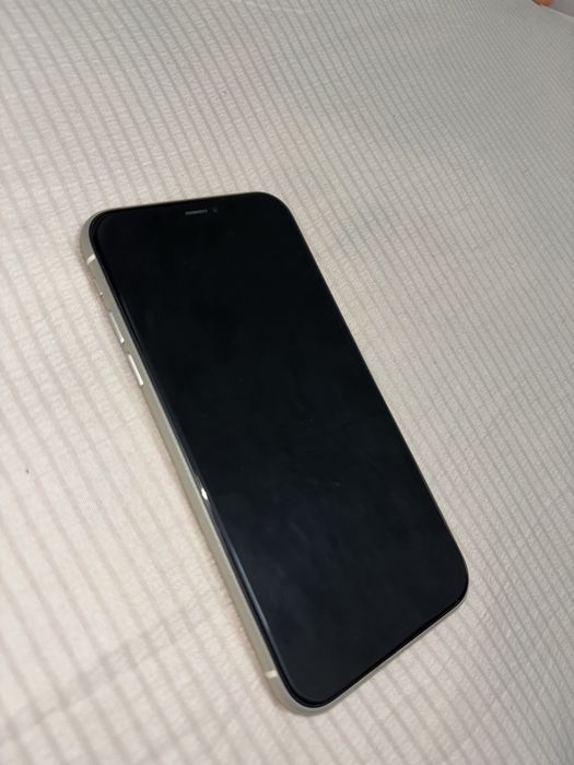 IPhone 11 за 80к, можно обсудить