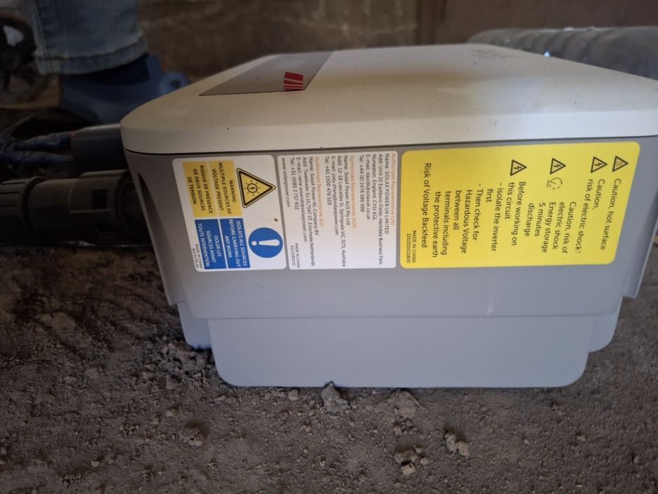 Invertor sotiladi 3,5 kv