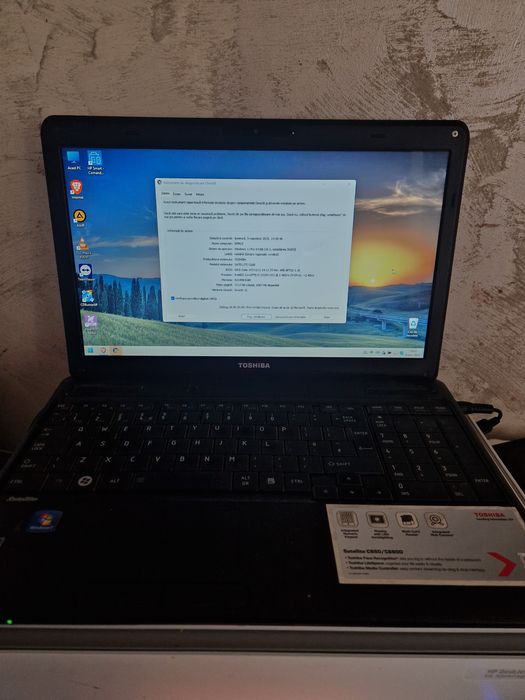 Laptop Toshiba baterie noua