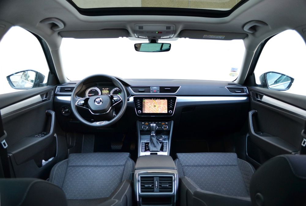 Skoda Superb / 2.0 - 150 Cp / fab 2021