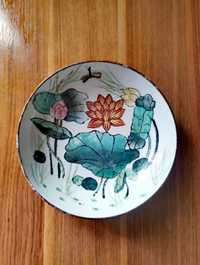 Азиатска декоративна порцеланово-бронзова чиния за стена