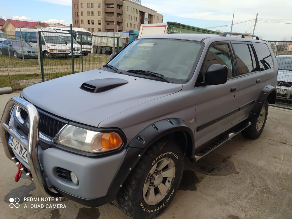 Mitsubishi pajero sport 2006