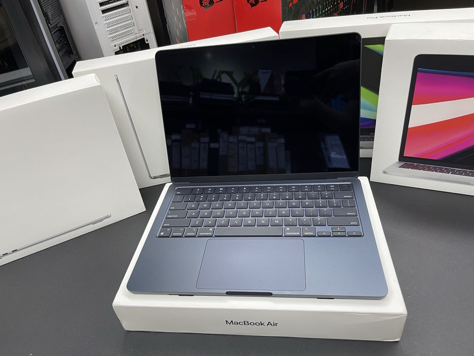 Macbook Air 13 M2 8Gb/256Gb/93%/314ц