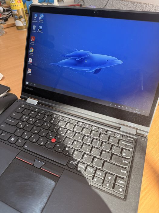 Ноутбук сотилади.