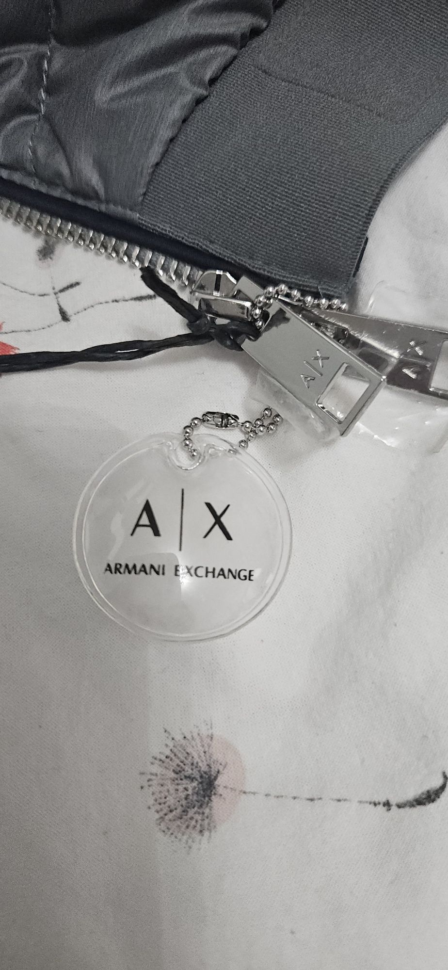 Оригинално Мъжко яке armani exchange размер м чисто ново