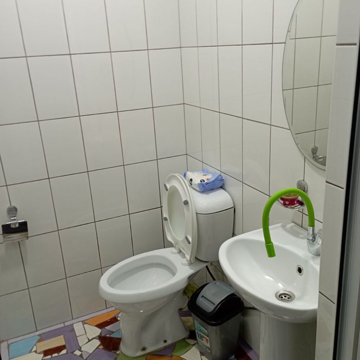 Помешение (Свое) 40 кв, с ремонтом, мебелью и техникой. Яшнобад р-н.