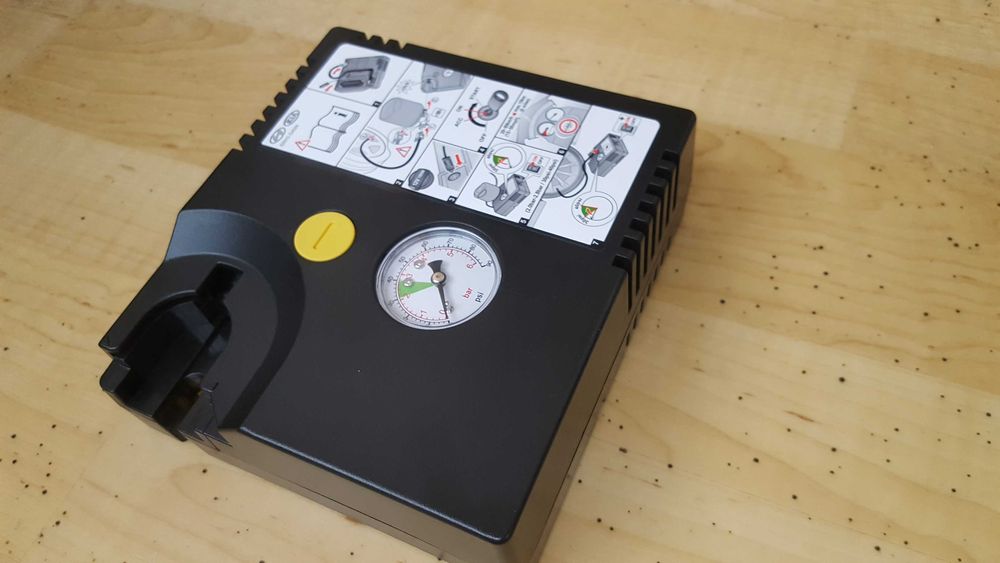 Нов оригинален HYUNDAI-KIA компресор за гуми 12V-15А-180W