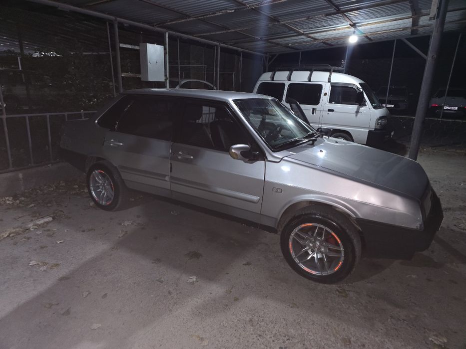 Lada samara 21099 в идеальном состоянии ,мотор 1.6  Лада всё новое