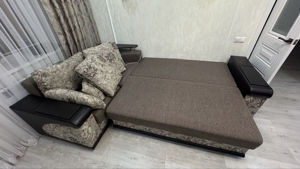 Диван в отличном состоянии