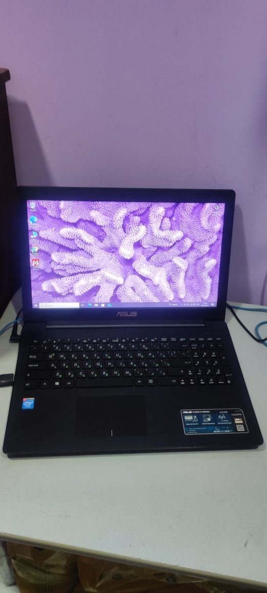 Лаптоп ASUS X553M