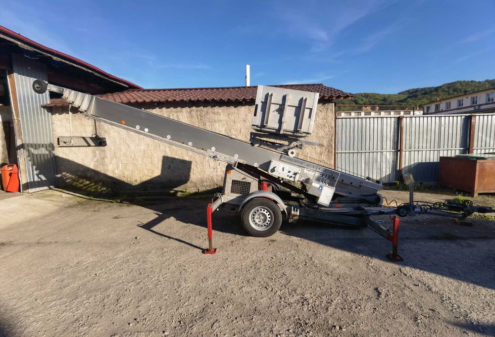 Inchiriez Lift exterior/Lift Girafa  Brasov