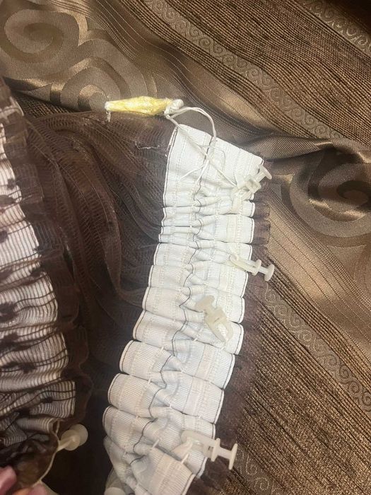 Завеси - 2бр. плътни и 1бр. тънка с перделък