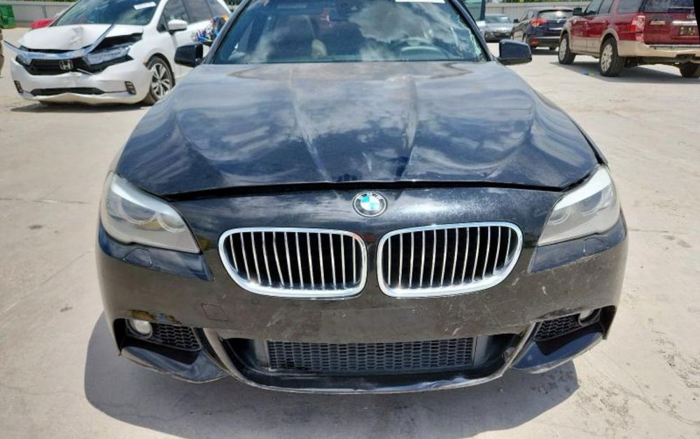Продам BMW F10 по запчастям