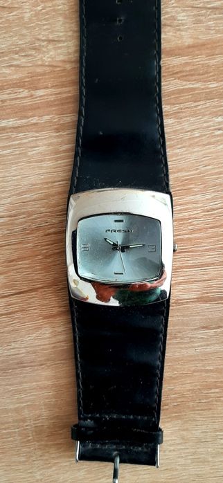 Часовници за профилактика,ремонт,части