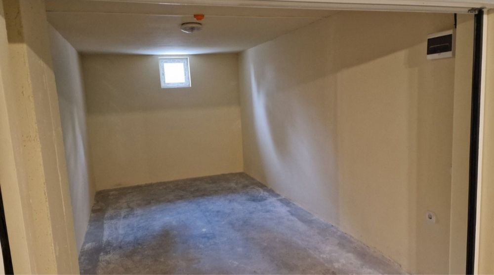 Гараж под наем комплекс Маримар Три Чучура Север Стара Загора