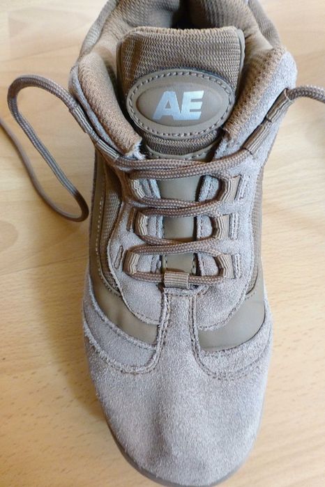 Ghete piele naturala American Eagle, cu talpa 6 cm. Marime 38.