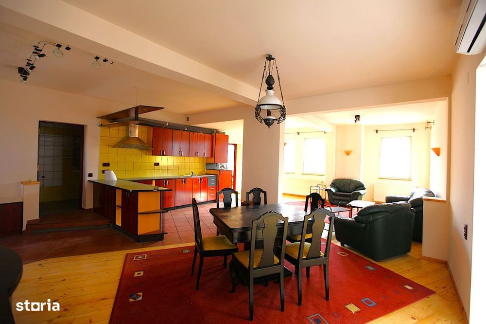 Casa burgheza unicat in Centrul Civic al Brasovului - AFI Mall