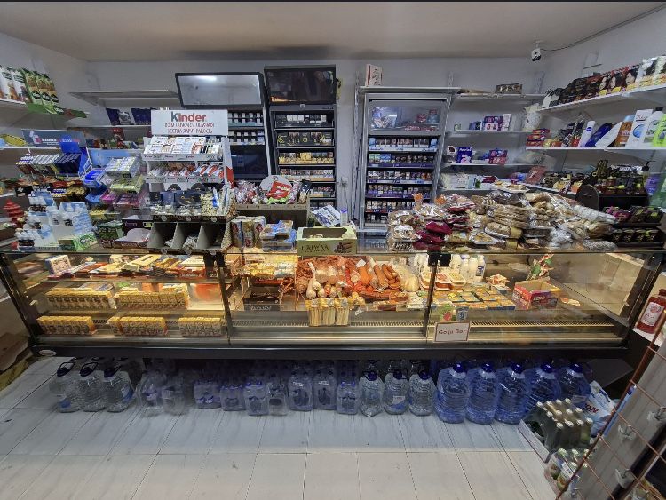 Холоделник витрина Туретски