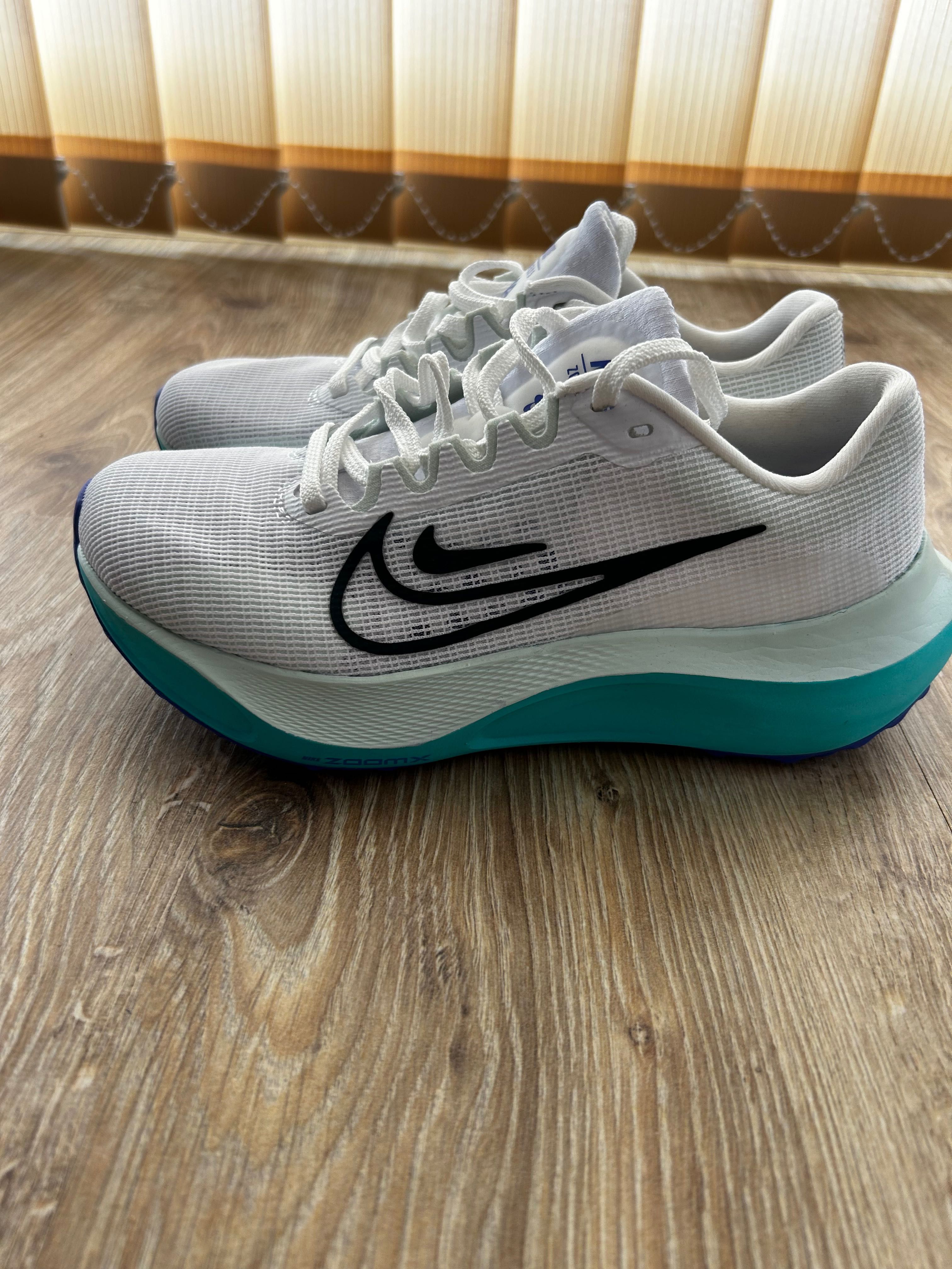 Маратонки Nike Zoom Fly 5