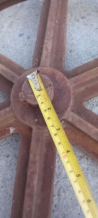 roata dințată diametru 68 cm și pinion