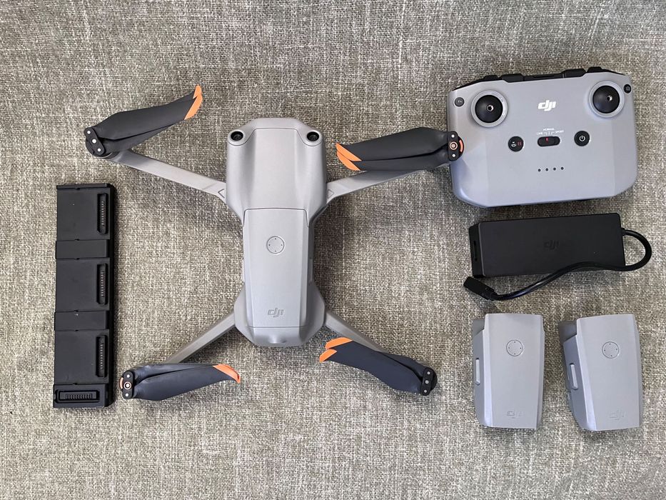 Drona DJI Air 2s Fly More Combo