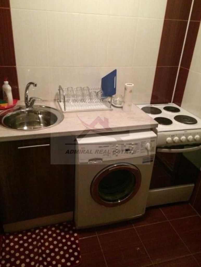 Дава се под наем Етаж от къща в Варна, Център - 70 кв.м за 800 € - Снимка #1