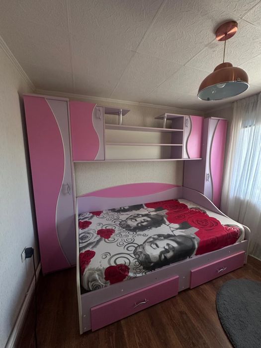 Vand Mobila Dormitor