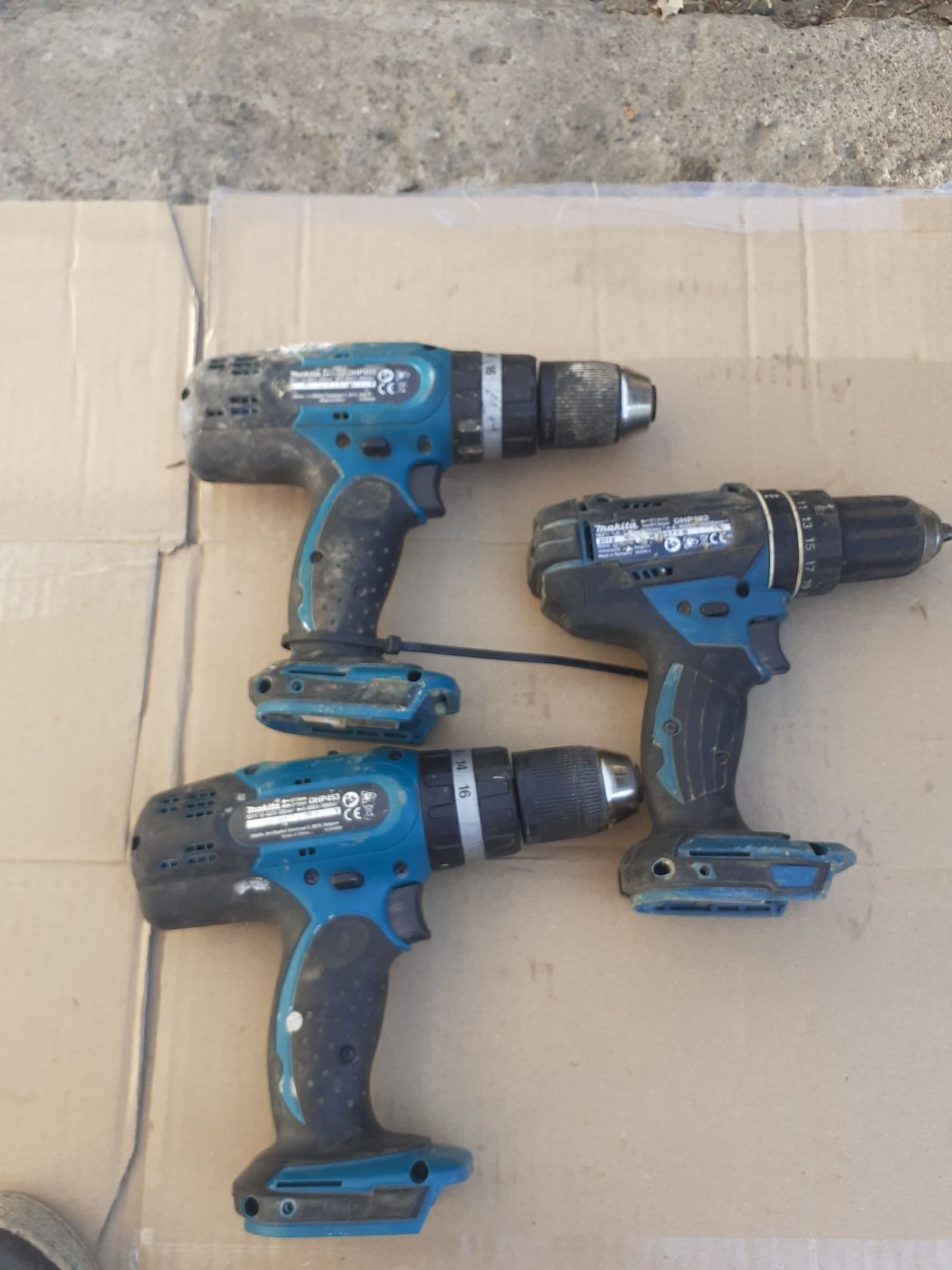 Autofiletante Makita DHP 453 si DHP482