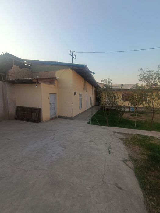 Ижарага берилади без маклер