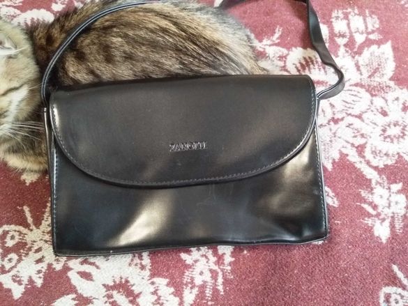 Дамска чанта от висококачествена изкуствена кожа Zanotti