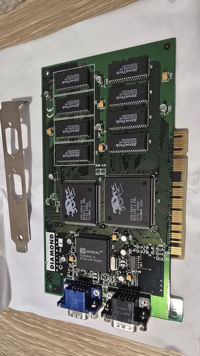 Vand doua placi video Retro 3dfx Voodoo