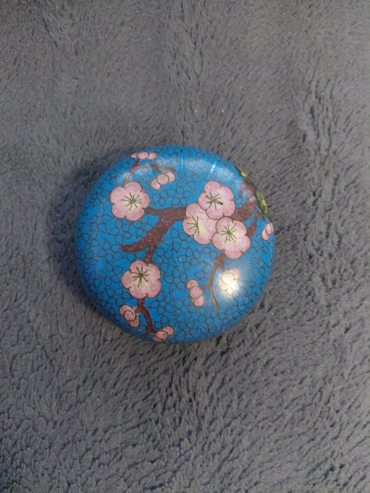 Set scrumieră și cutie