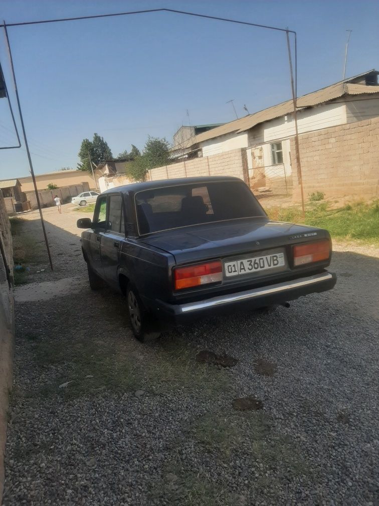 Vaz 21 07 jiguli sotladi narhi 2500 kamibor