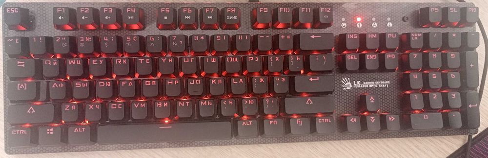 Клавиатура A4Tech Bloody B800