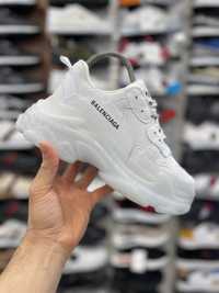 Vând adidași unisex  Balenciaga