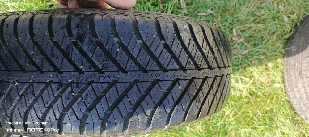 Vând/schimb anvelope M+S!!