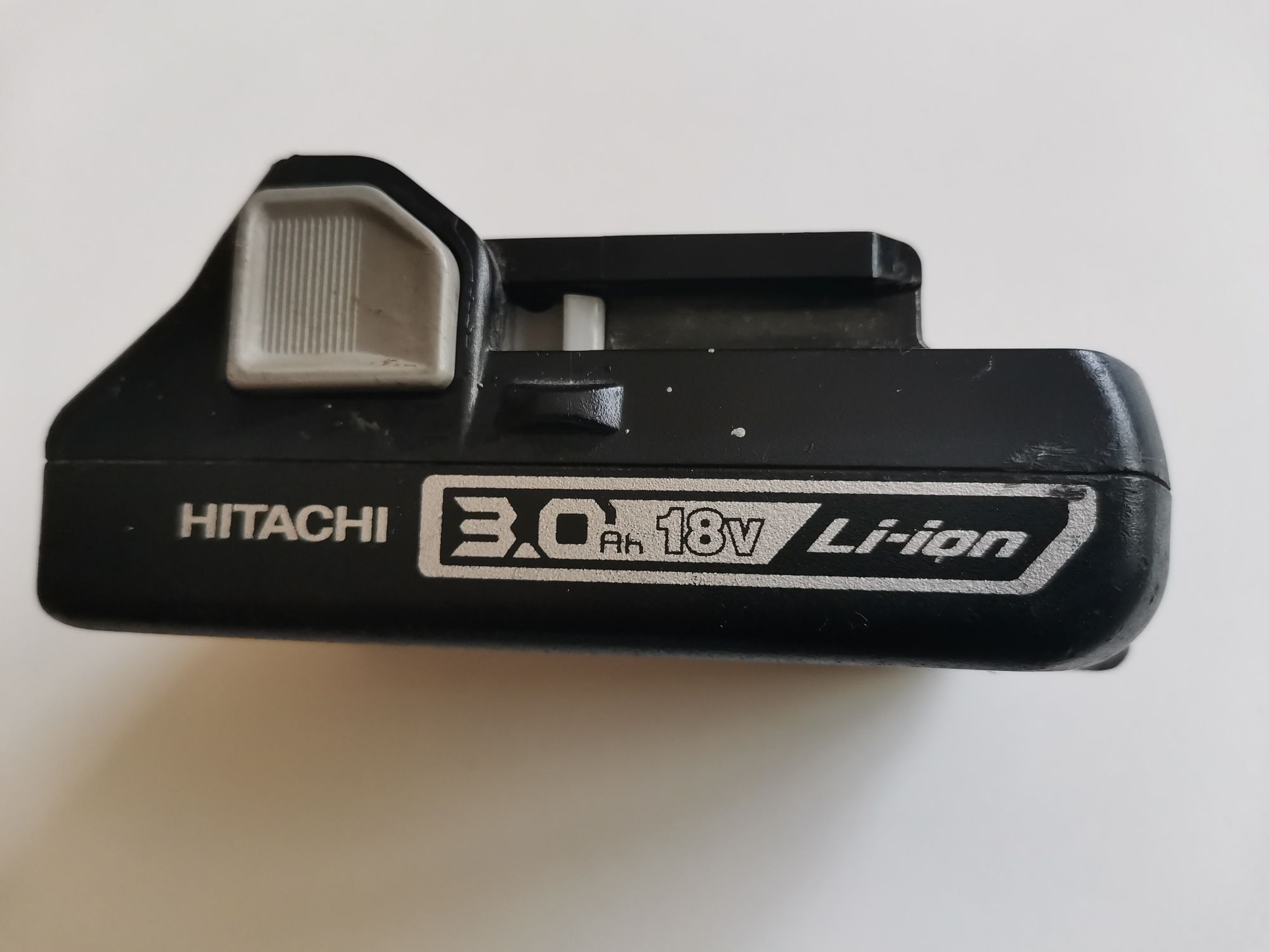 Батерия hitachi 18v 3.0ah