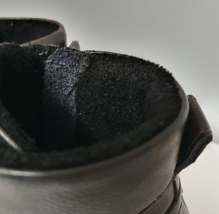 Ghete imblanite de piele